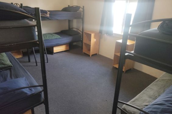 6 Bed Mixed Dorm